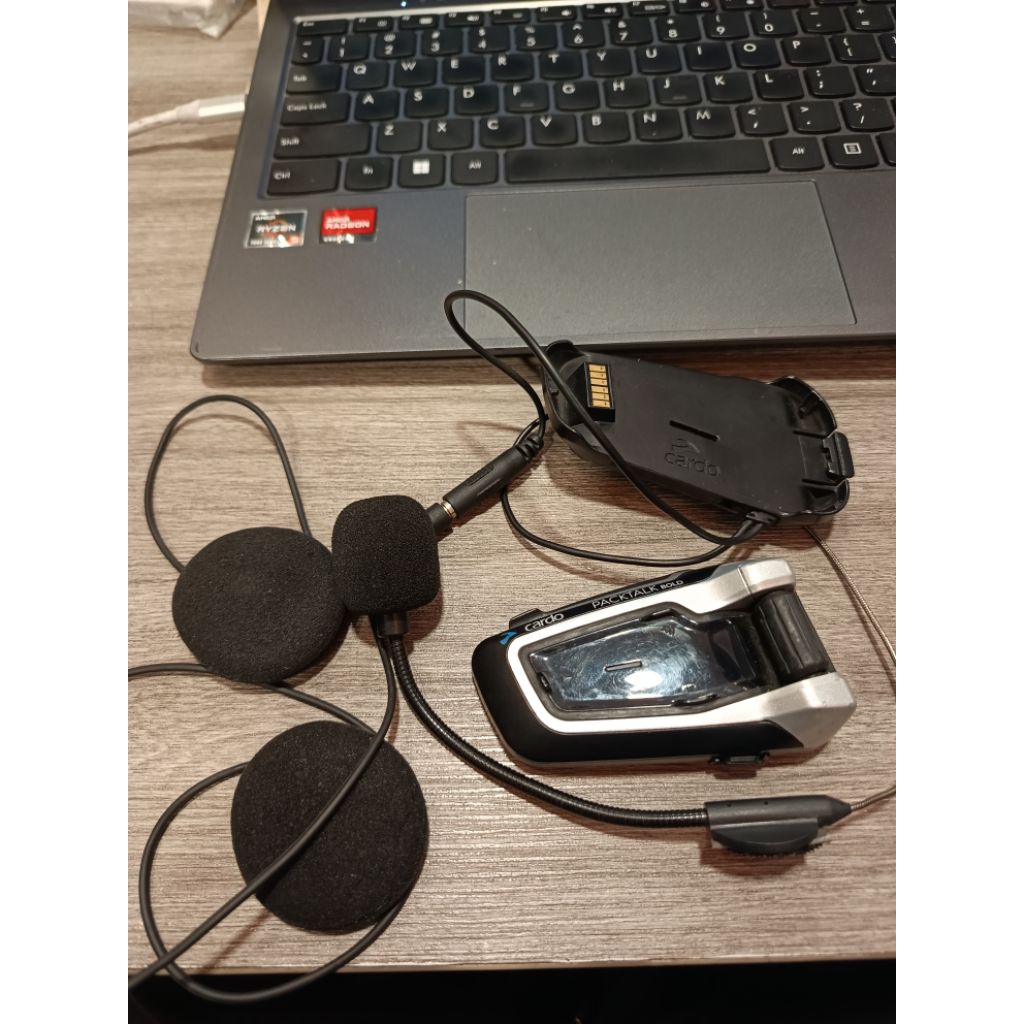 Cardo Packtalk Bold JBL