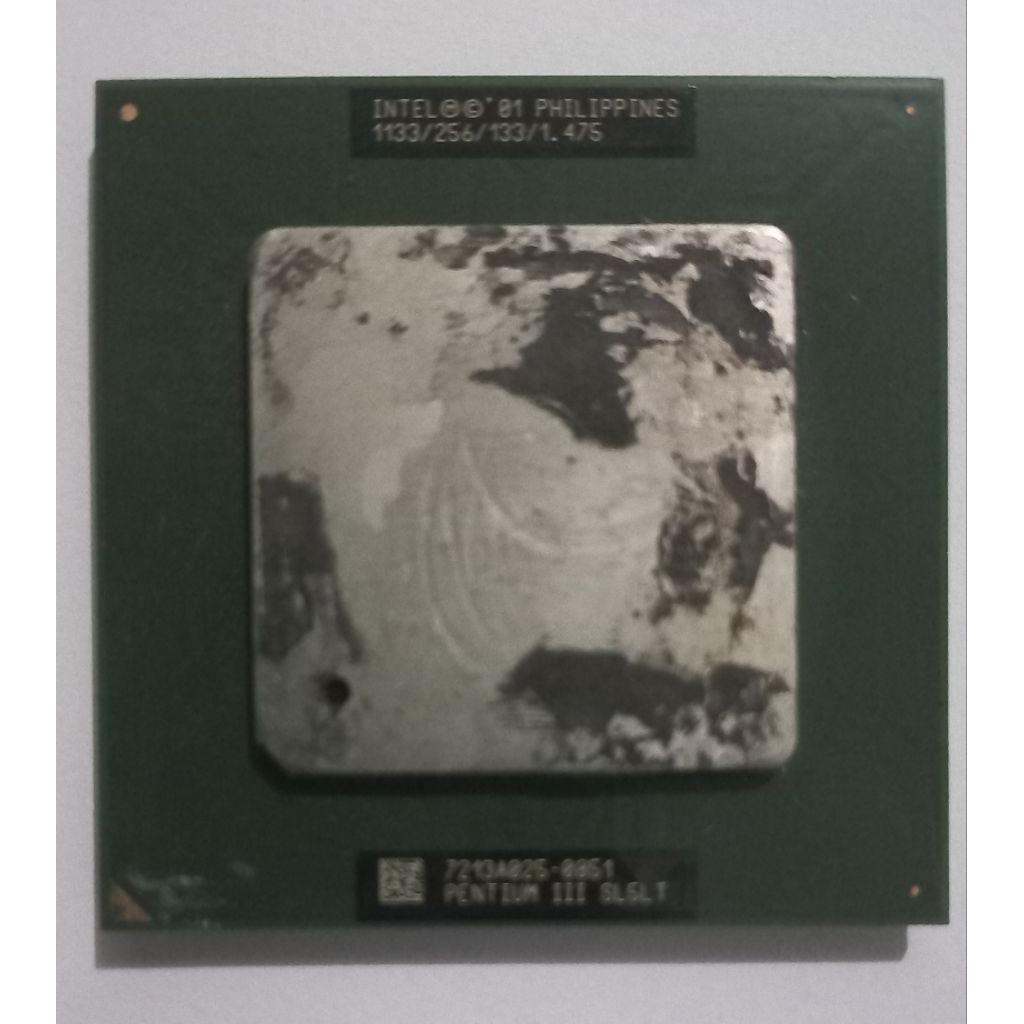 Processor Intel Pentium III Jadul