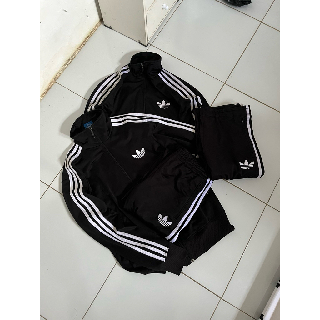 Tracktop Adidas firebird 1 set