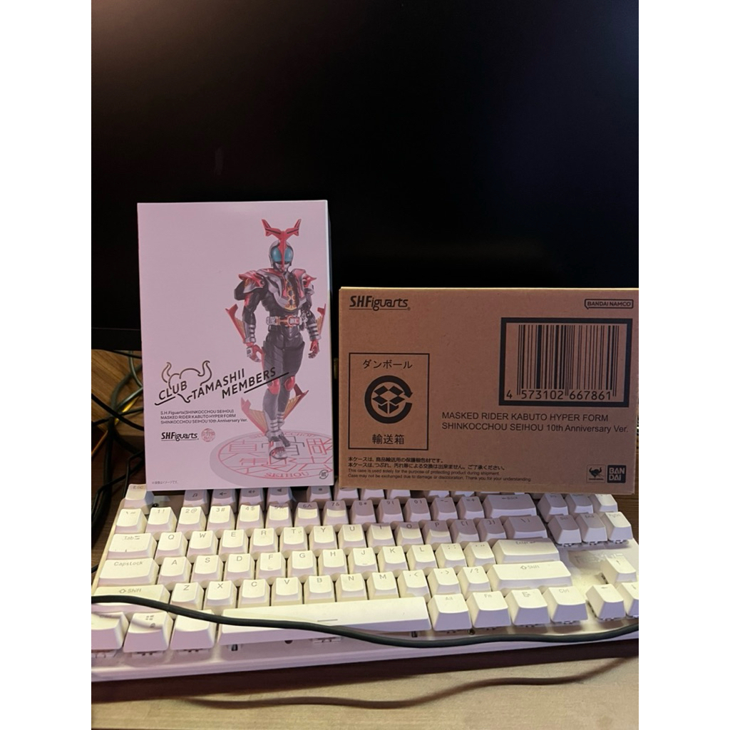 Shf Ss Shinkocchou Seihour Kamen Rider Hyper Kabuto 10th Anniversary Ver Misb