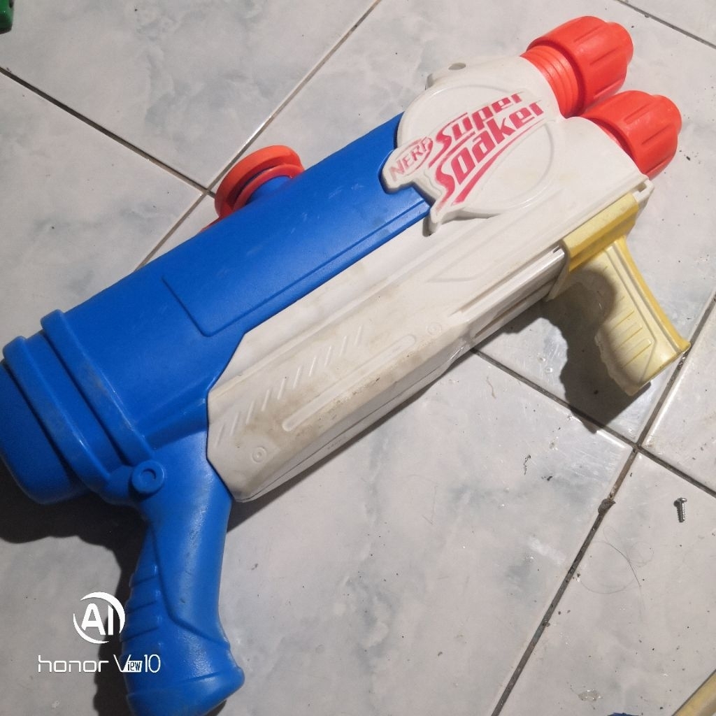 mainan tembak air nerf