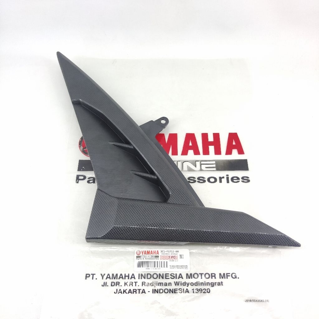 Cover Body Bodi Side Box Bok Accu Samping Kiri Yamaha Vixion Old Original