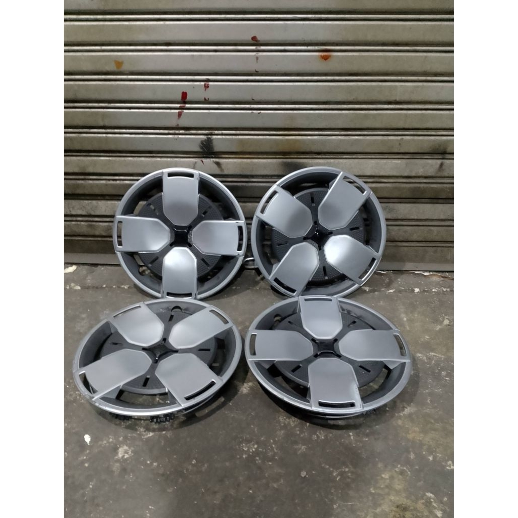 wheel dop  velg mobil Wuling air ev 12" original copotan