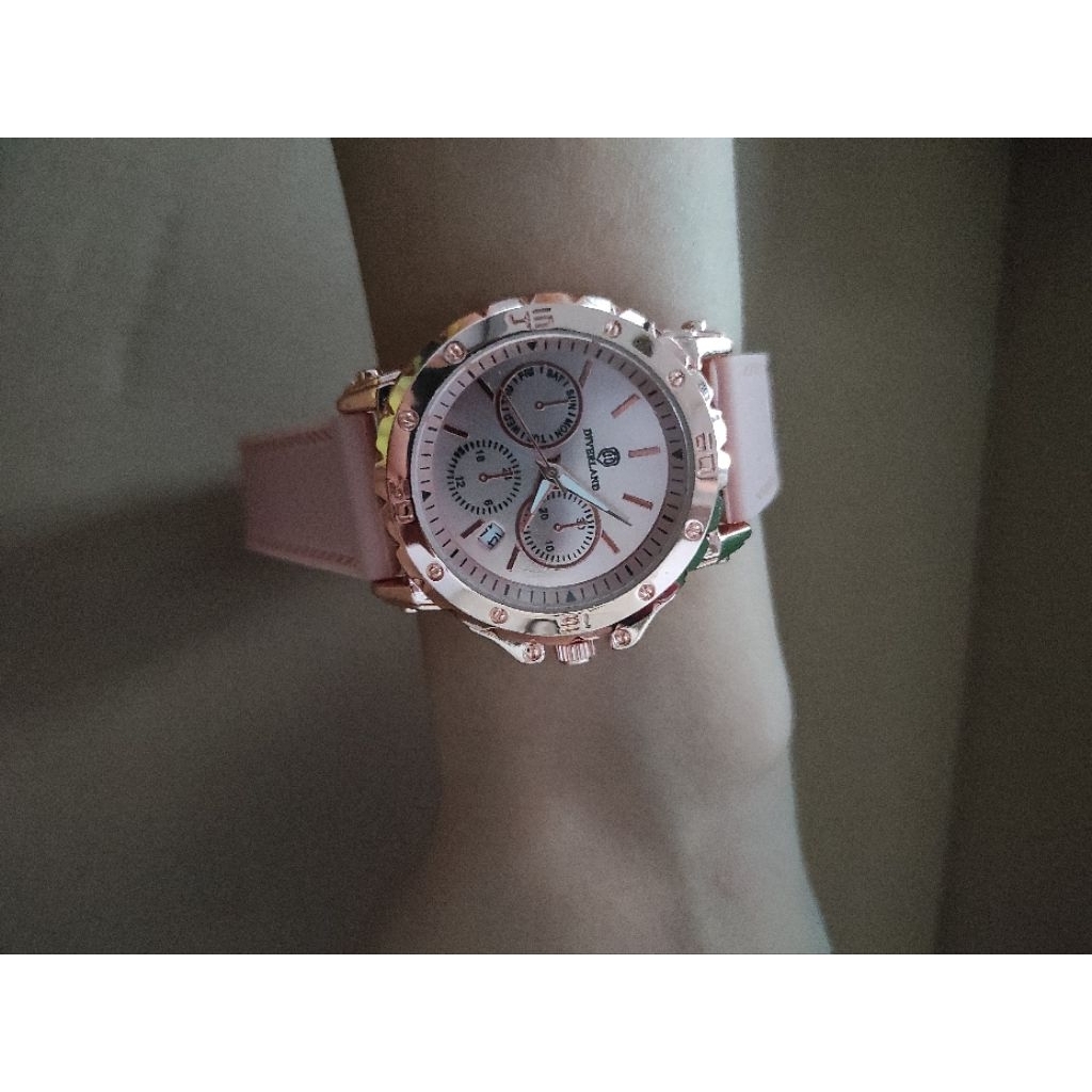 Jam Tangan Diverland