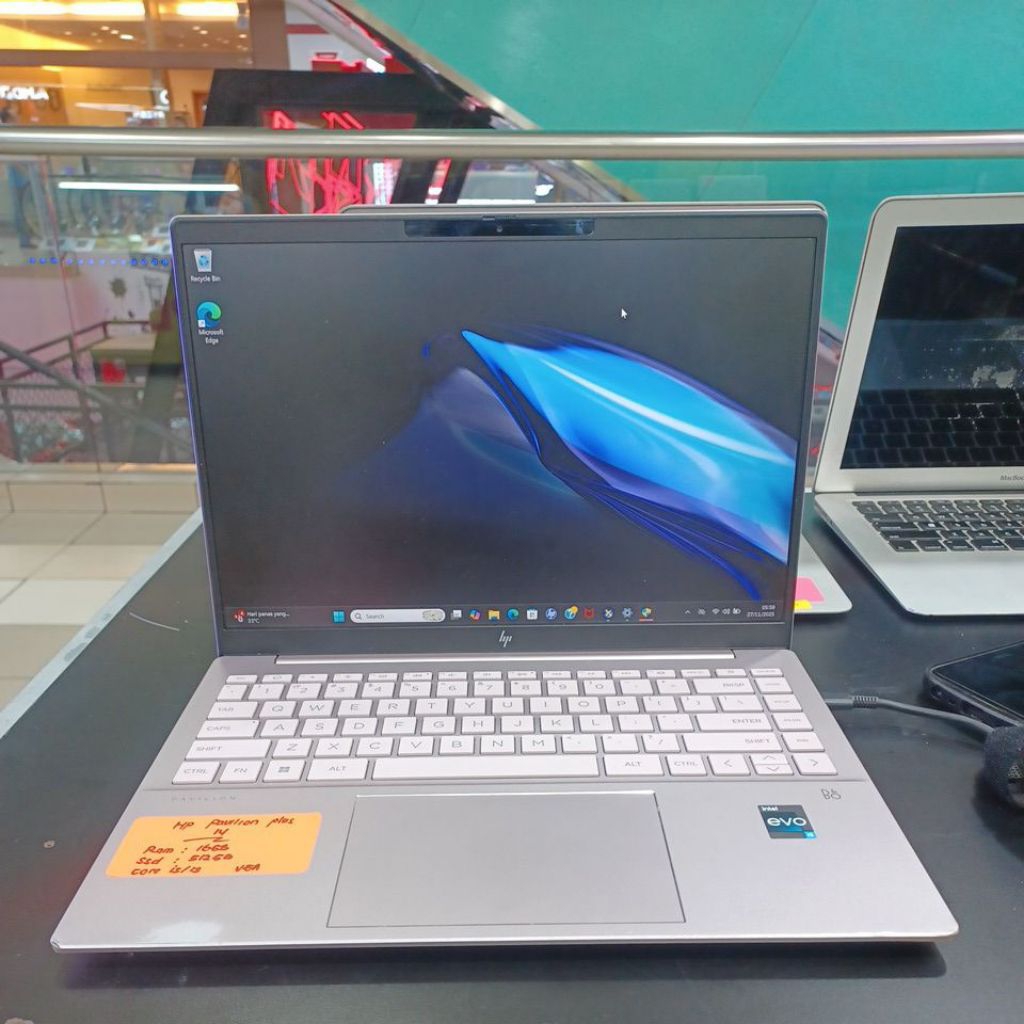 laptop hp pavilion plus 14 intel evo core i5-1335U ram 16gb ssd 512gb 1051