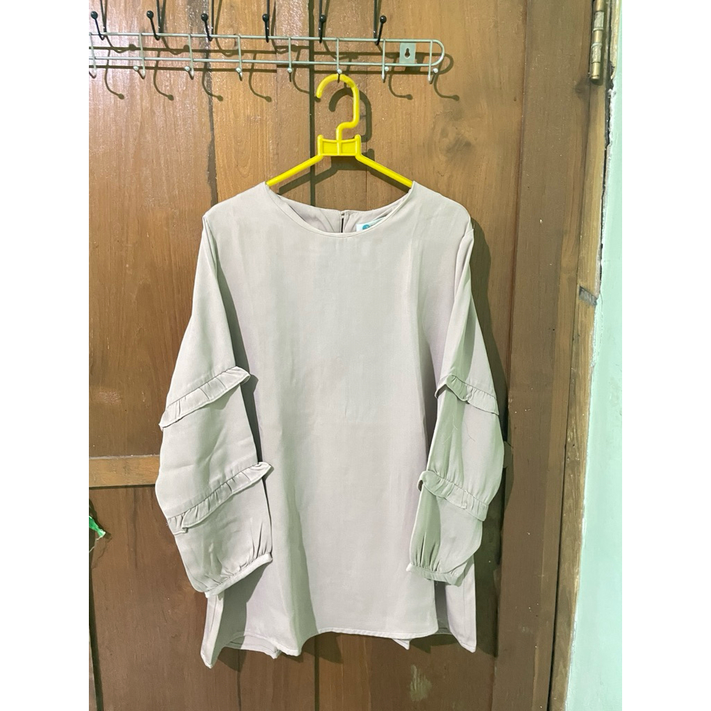 blouse nobby preloved