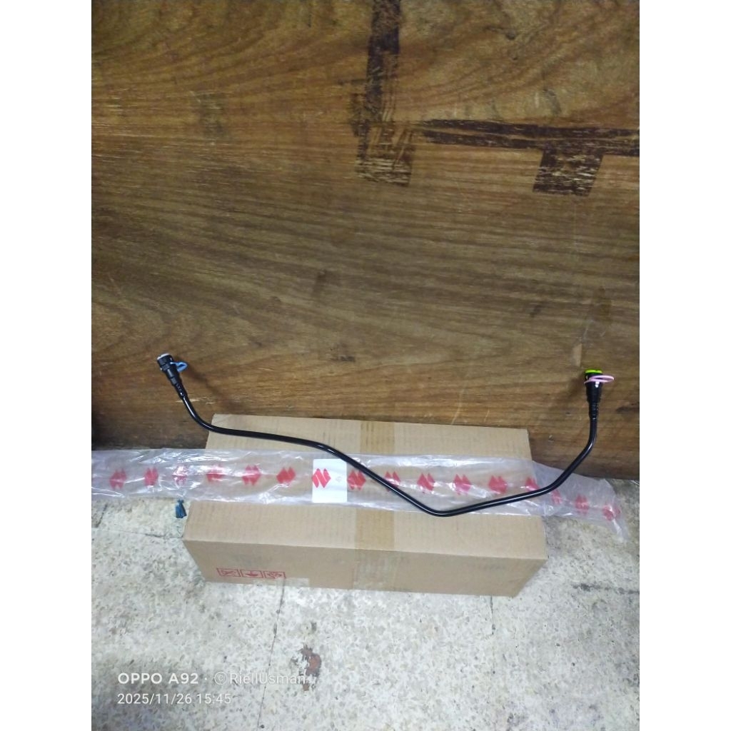 Pipa Bensin Dri Pompa bensin Suzuki New Carry Tayo Asli Suzuki