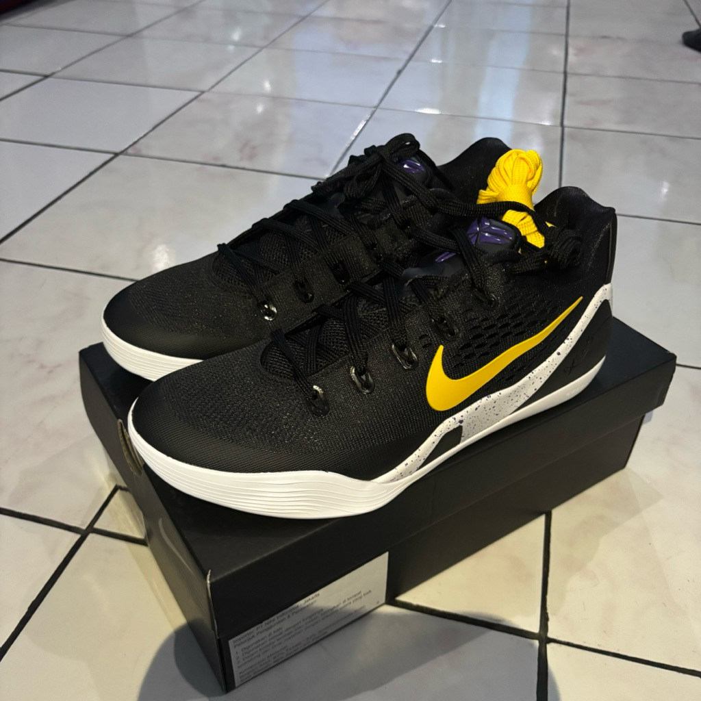 sepatu basket nike kobe 9 preloved
