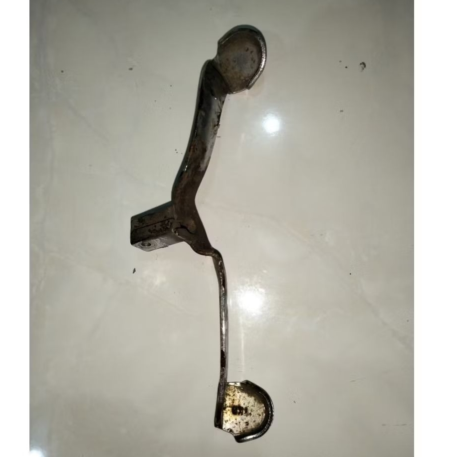 Pedal persneling operan gigi motor Honda c50