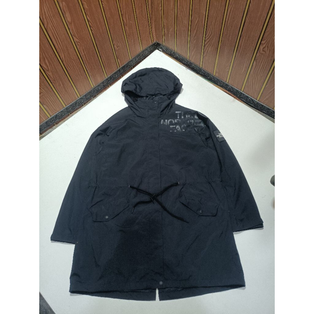 jaket outdoor parka TNF