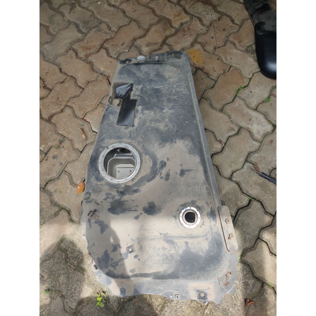 Tanki  Toyota avanza 2017