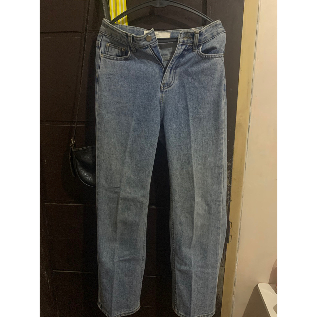 preloved celana jeans 2 product hnm highwaist dan BC FACTORY