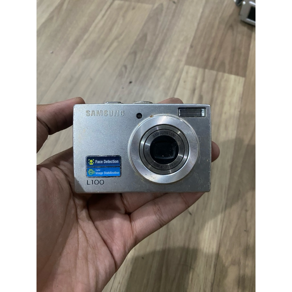 DIGICAM SAMSUNG L100
