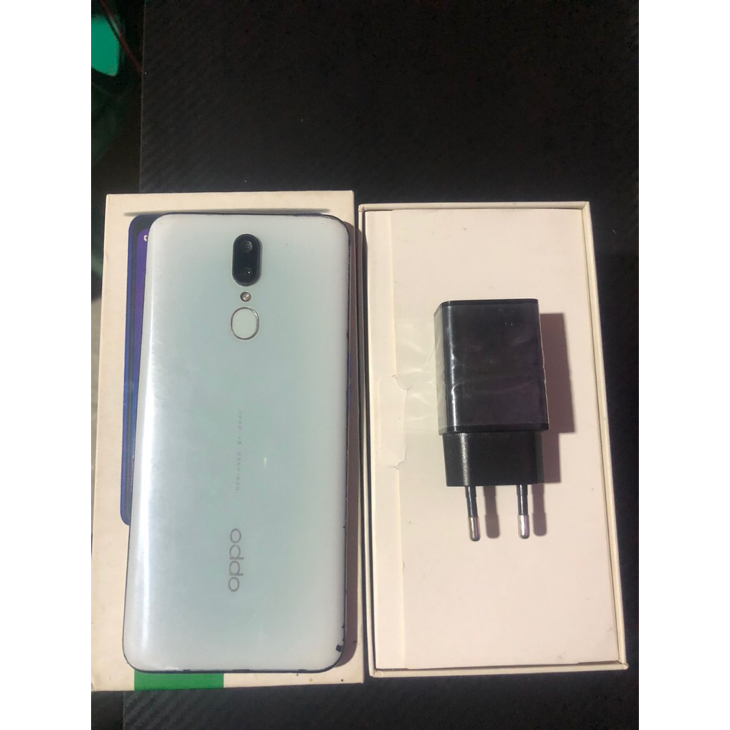 OPPO F11 4/128 SECOND