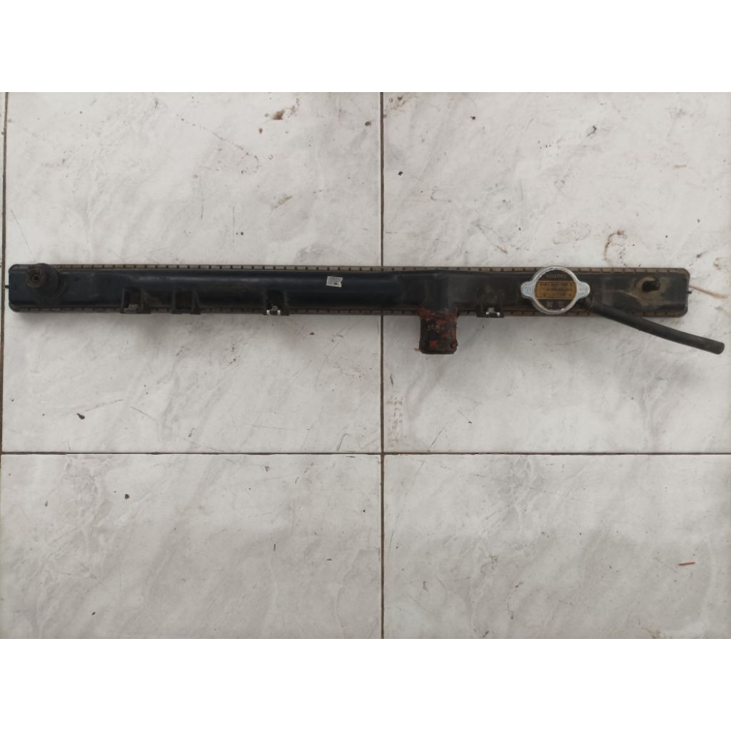 upper tank radiator hyundai Elantra