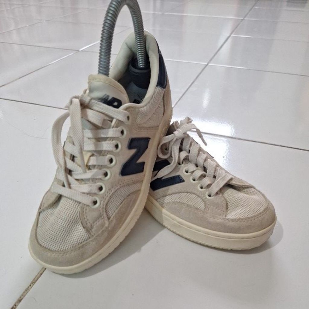 NB' Pro Court Beige Navy (preloved)