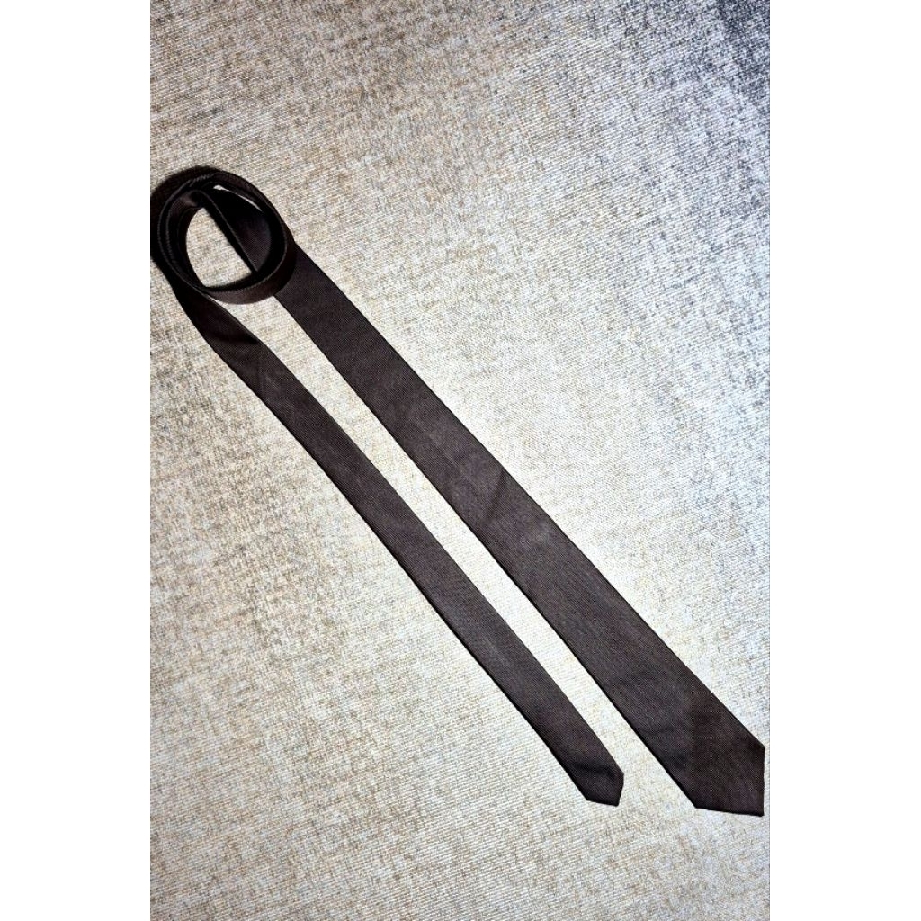 SIERRA MORENA Dasi Formal Pria