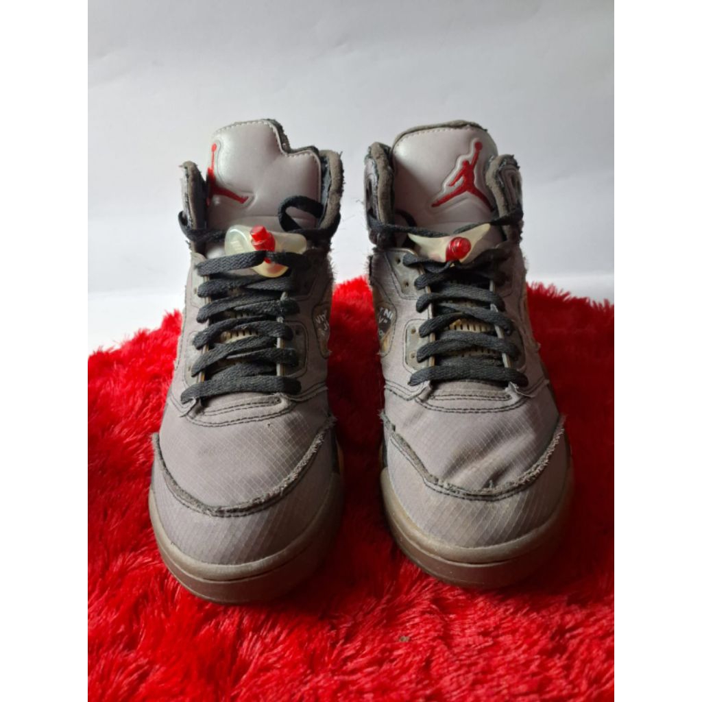 Jordan Retro 5 High Ukuran 41