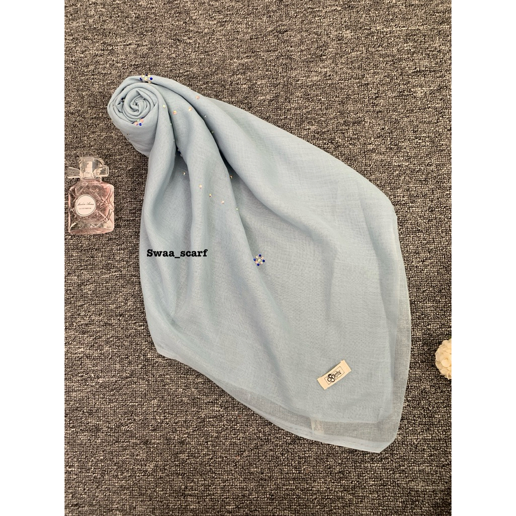 SWAASCARF DAILY HIJAB. HIJAB VARISHA OLD MOTIF SWAROVSKI SNOW// KERUDUNG PARIS JADUL SEGI EMPAT 110x