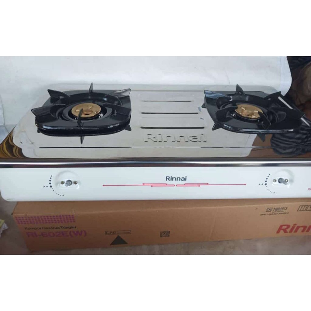 Kompor Gas merk RINNAI seri RI-602 EW 2 tungku, stainless steel