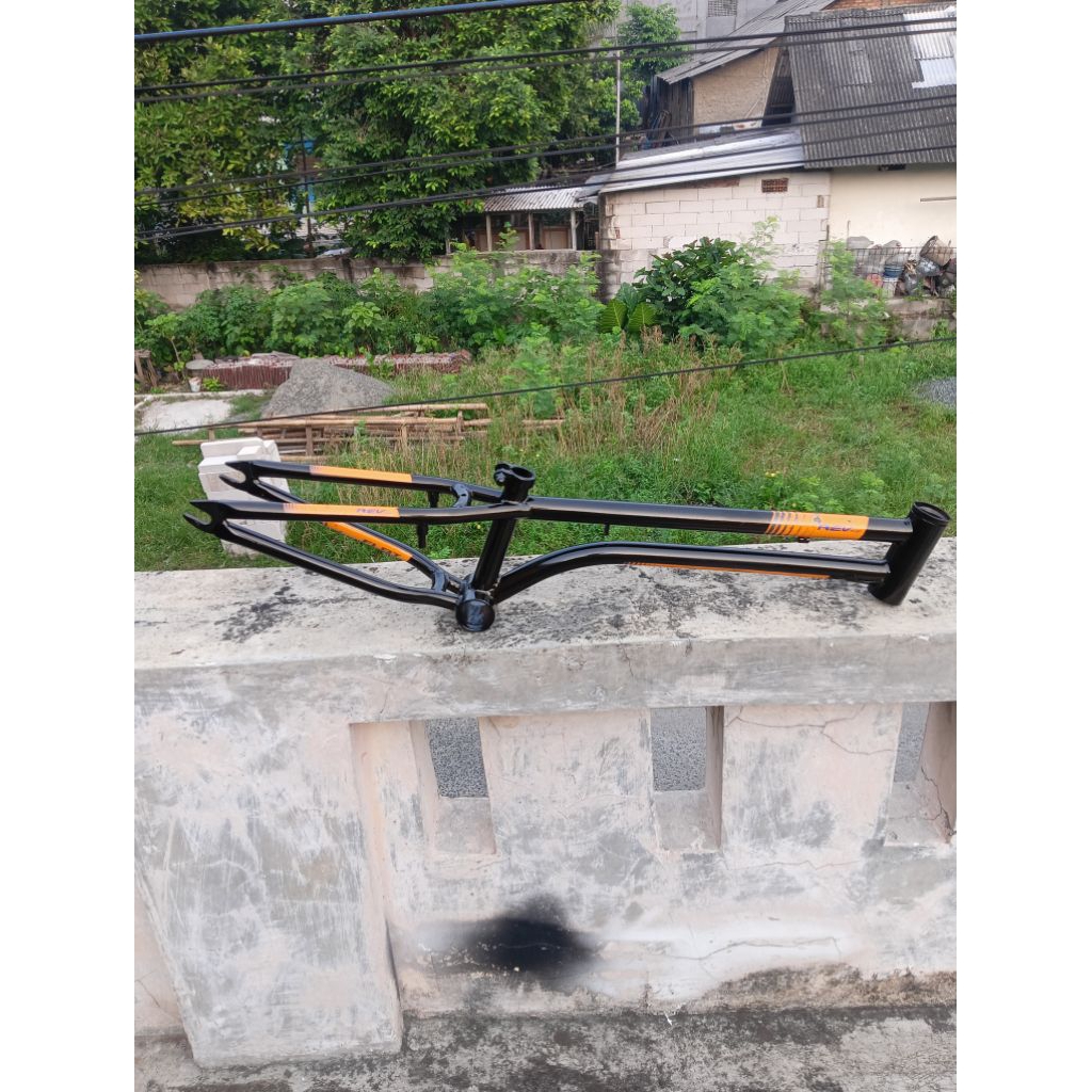 frame United rev flat murah