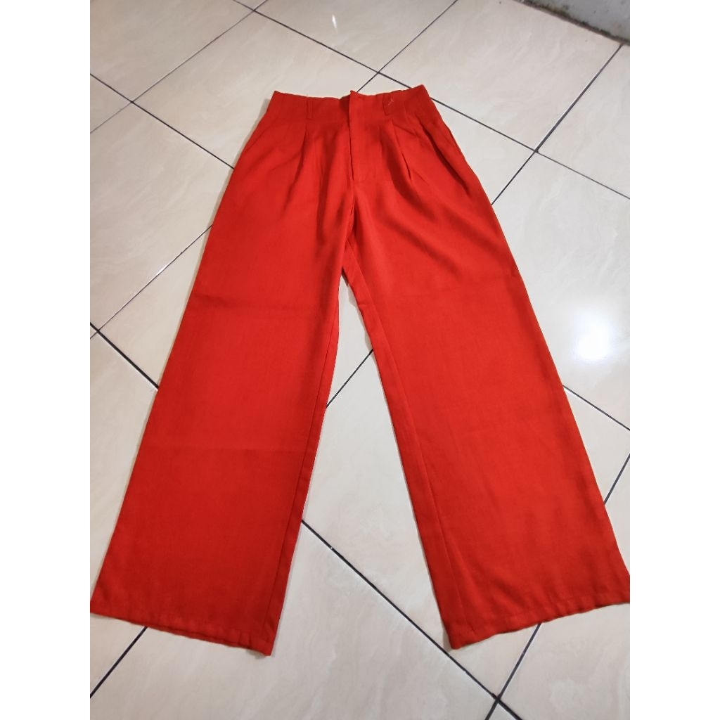Celana Kulot GU