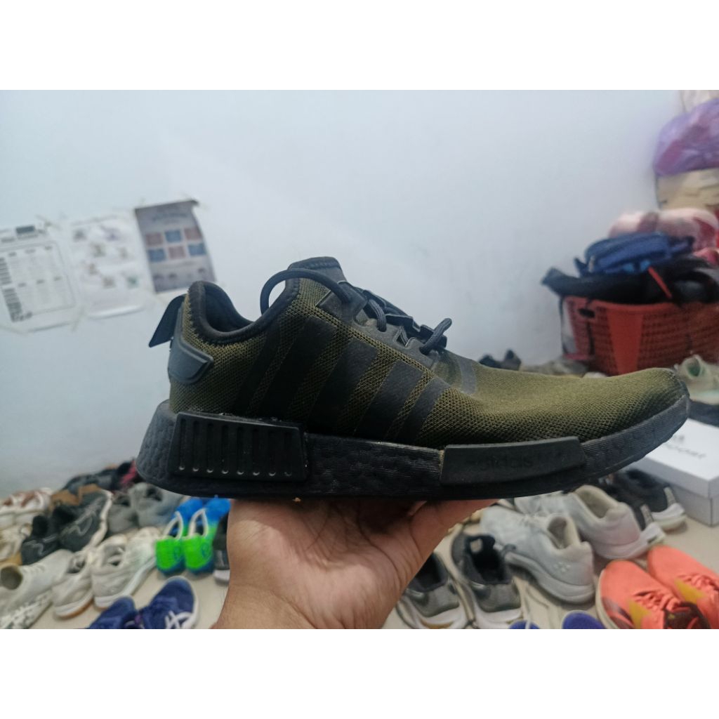 Sepatu Second A*idas NMD