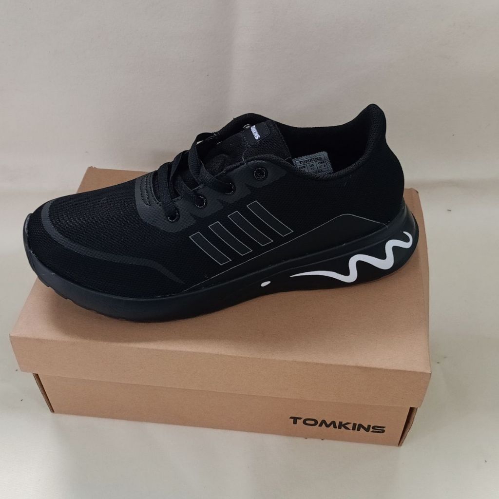 Tomkins Necropolis sepatu sekolah Tomkins original