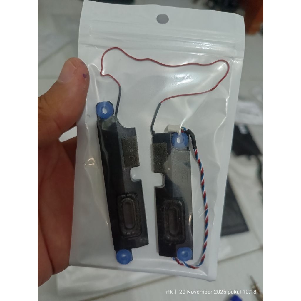 Pretelan Part Laptop Lenovo Ideapad IdeaPad 1 14IGL7 Speaker Switch Flexible WiFi