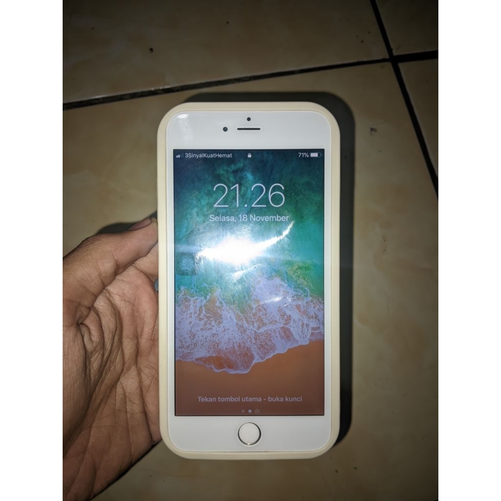 IPHONE 6 PLUS SECOND BERKUALITAS 64GB ALL OPERATOR