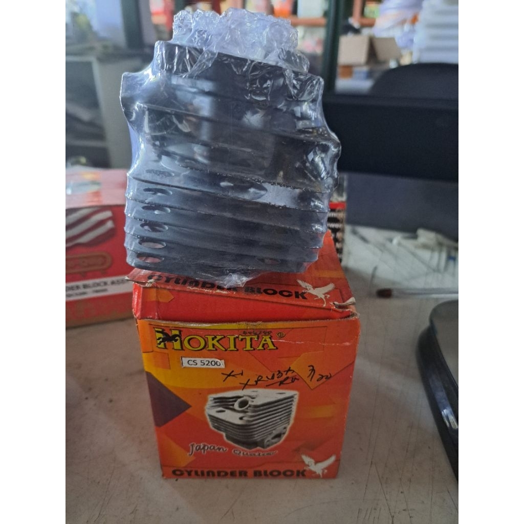 CYLINDER ASSY / BURENG KOMPLIT PISTON RING PISTON PEN PISTON CHAINSAW / GERGAJI MESIN 5200 5800  650