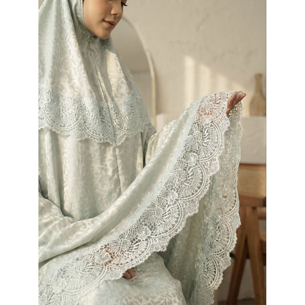 SN - Malika mukena, mukena premium, mukena mahar, mukena sutra, mukena silk, mukena renda, mukena um