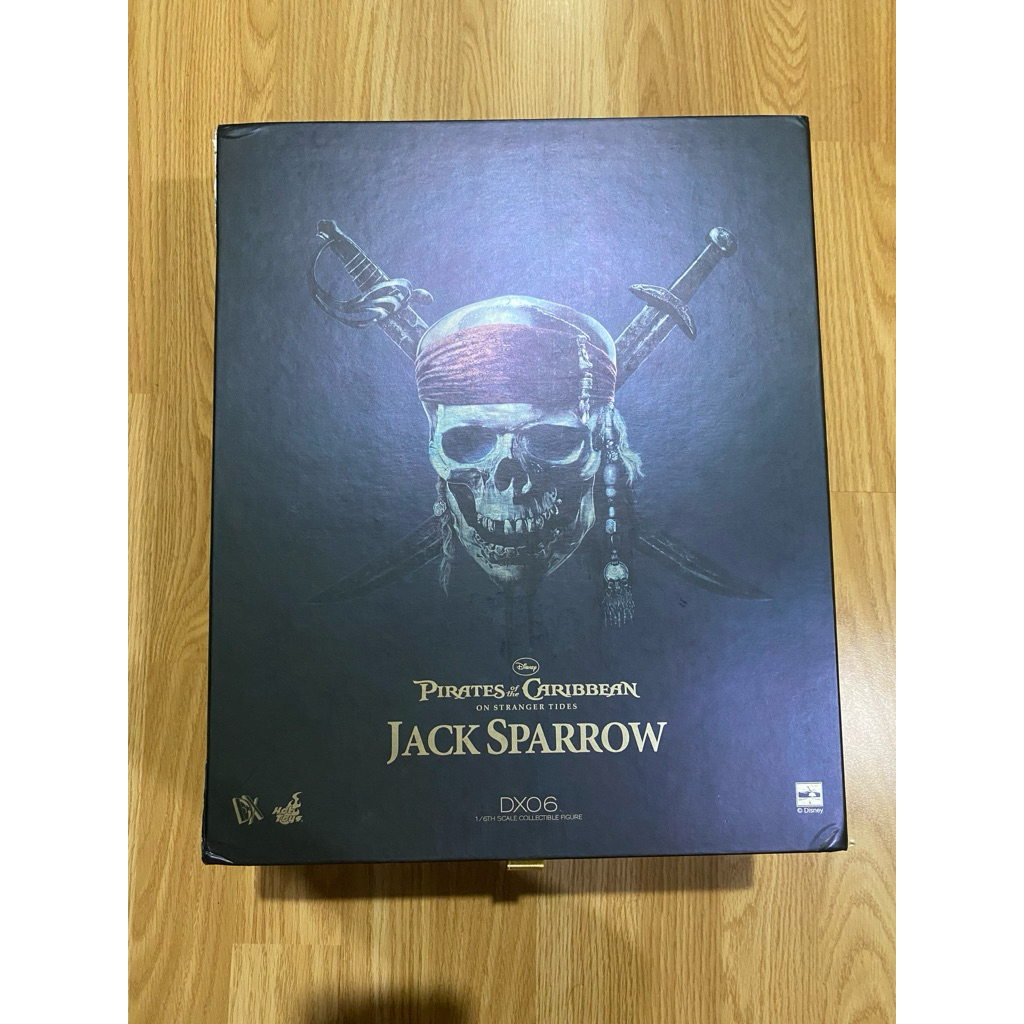 HOT TOYS JACK SPARROW PIRATES THE CARIBEAN DX 06 1/6 scale