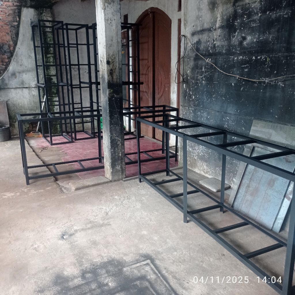 Rak Aquarium 200x40x80 Besi siku