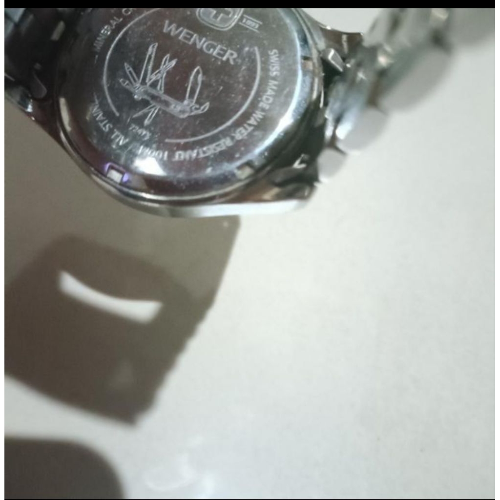 Jam tangan wenger swiss military