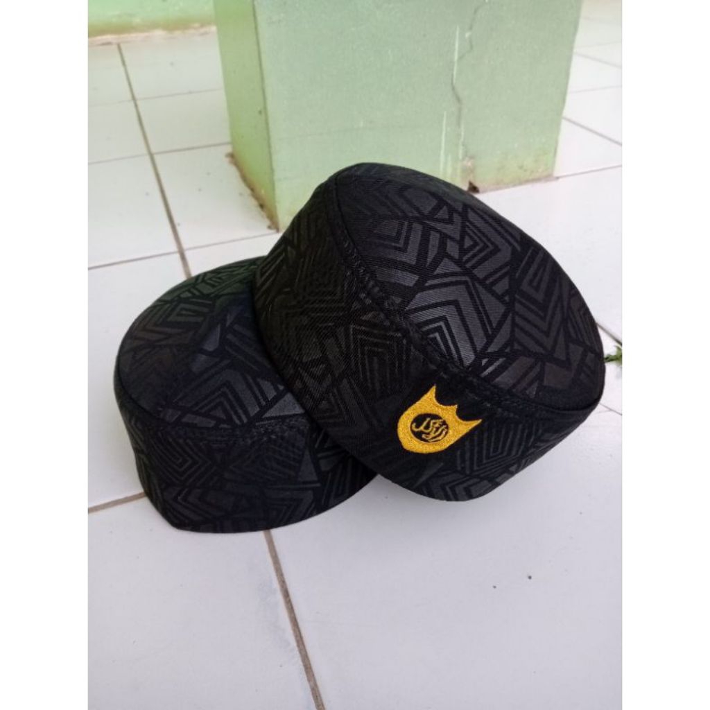 Peci Kopiah Embos Sultan Terbaru Peci Kopiah Malaysia Embos Peci Kopiah Uje Logo Embos Peci Kopiah A