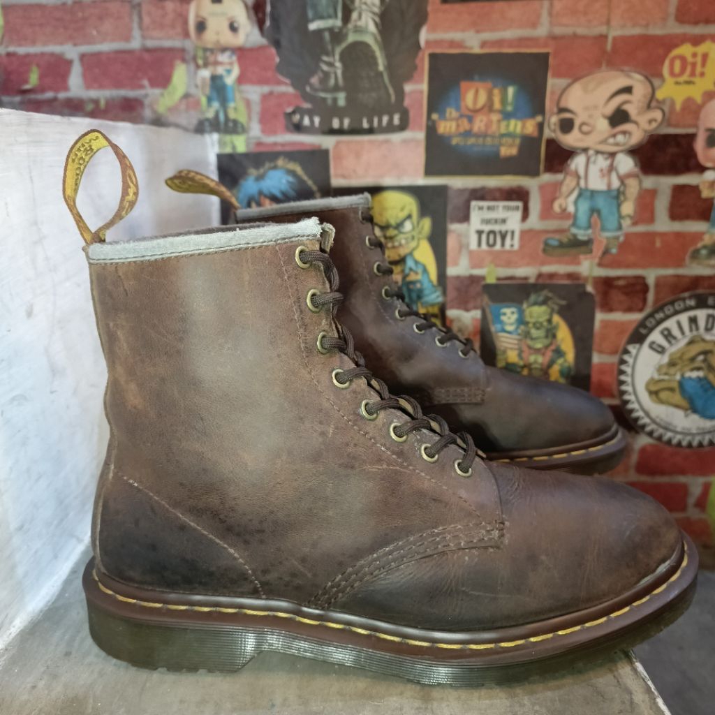 Dr. martens 1460 crazy horse