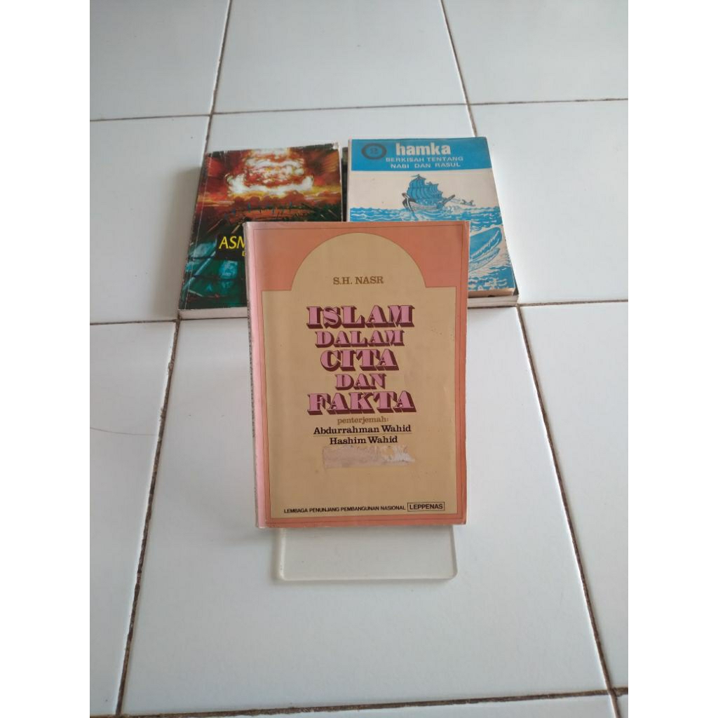 s. h. nasr islam dalam cita dan fakta