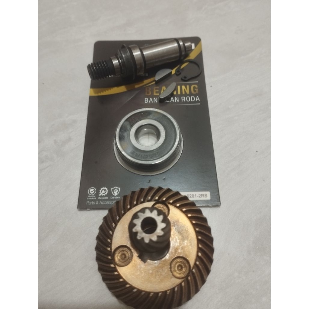 sepaket spindle+gear set+bearing+snap ring+spi gerinda makita 9553