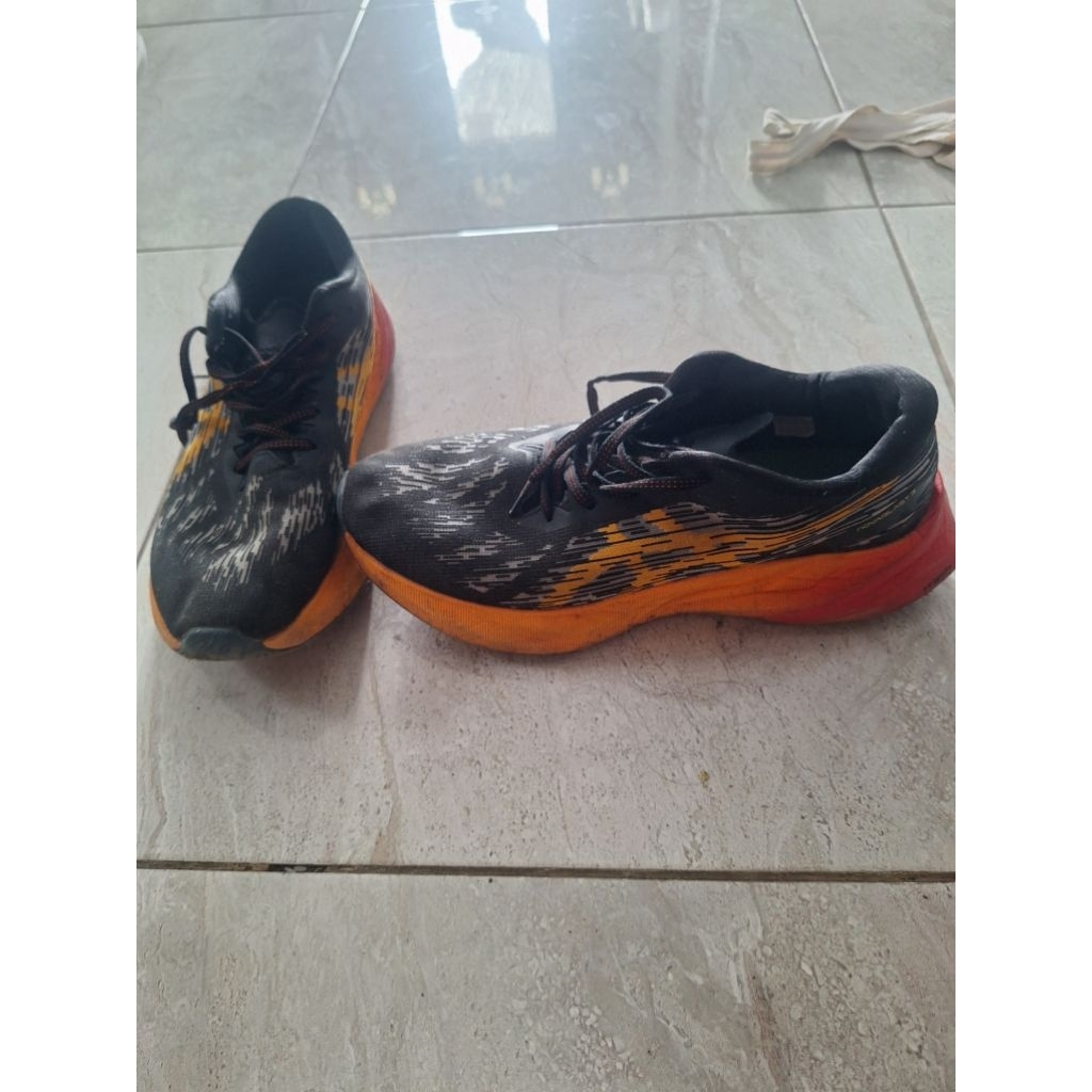 Second Asics Novablast 3 PK Ukuran 45