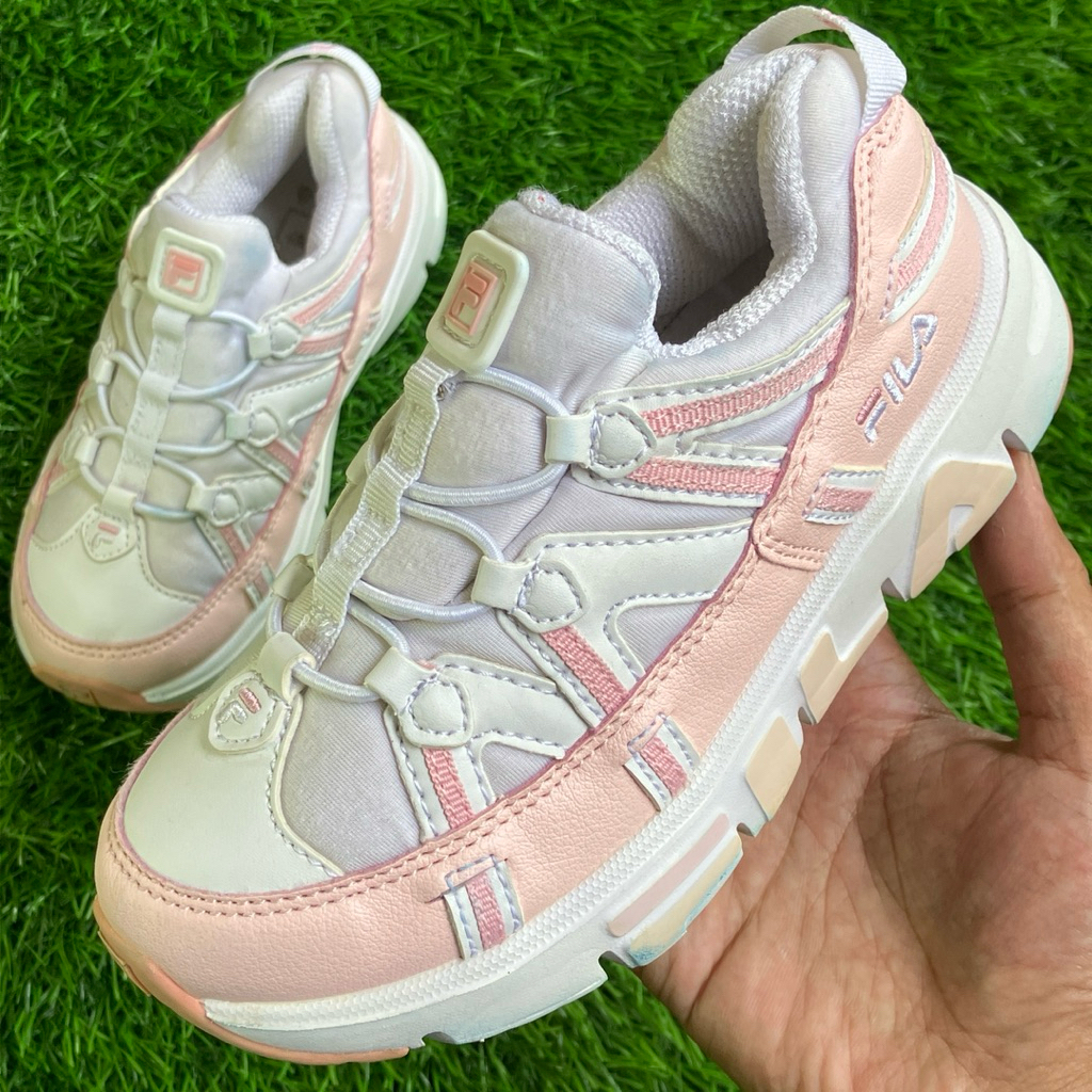 Sepatu Anak FILA Ggumi White Pink sneakers size 30