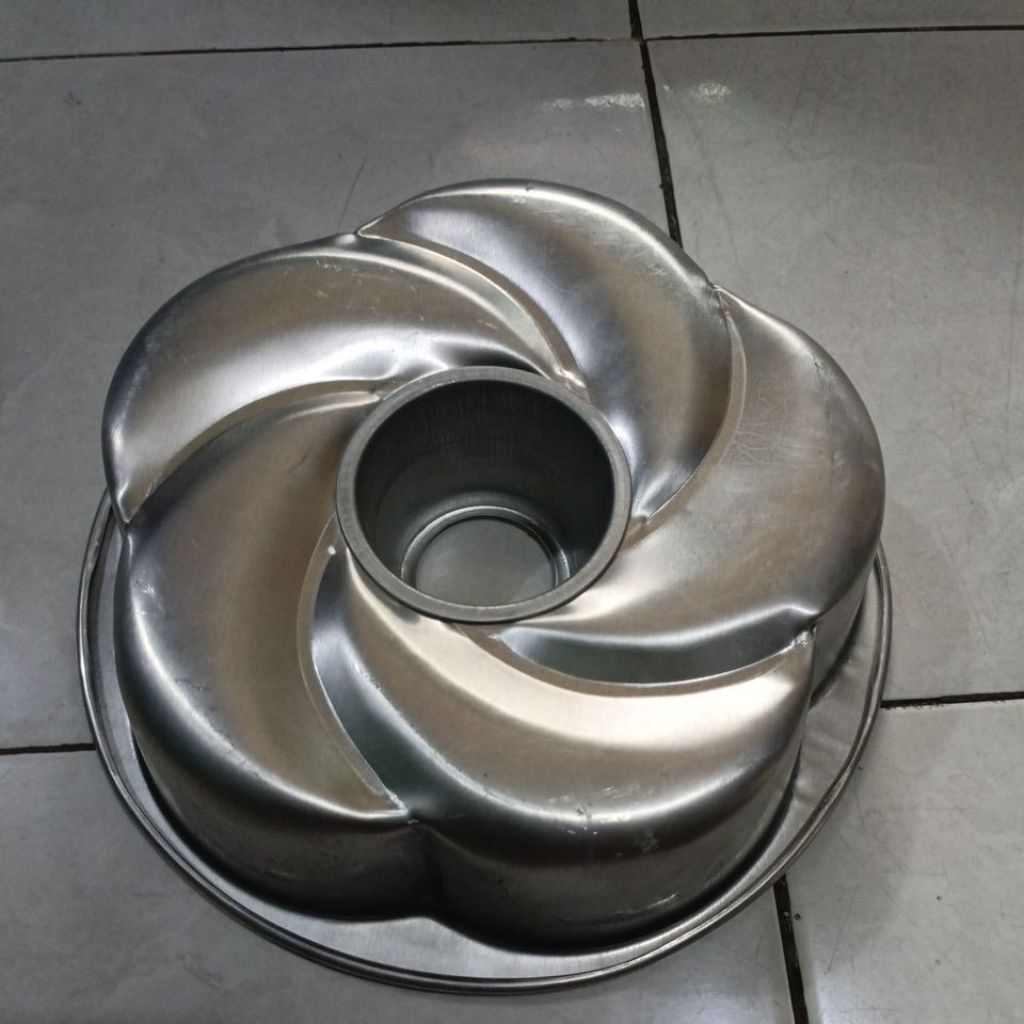 Loyang tulban/loyang bolu marmer/loyang press