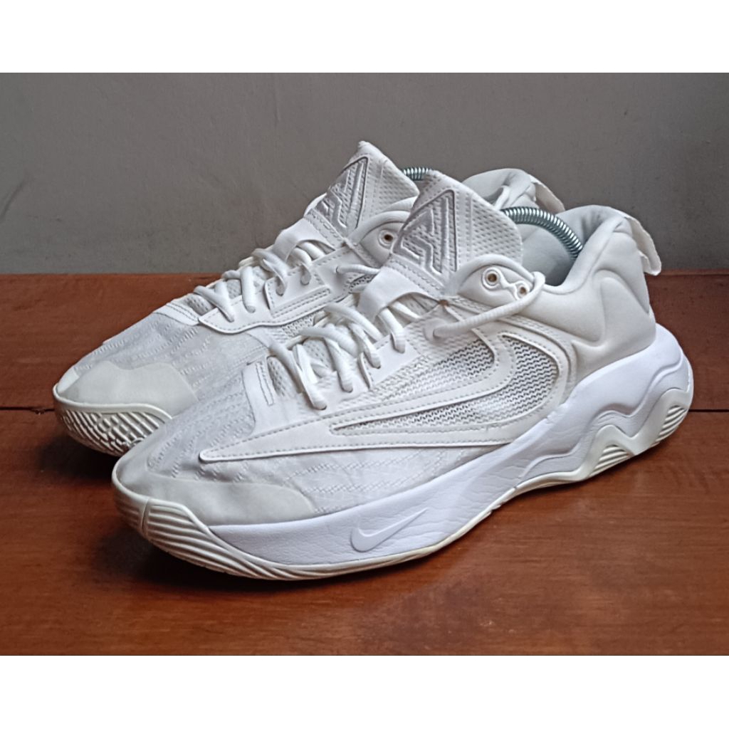 jordan freak 5 immortality