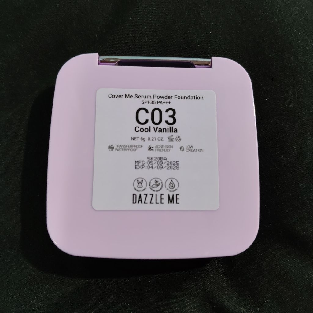 Dazzle me Powder Foundation