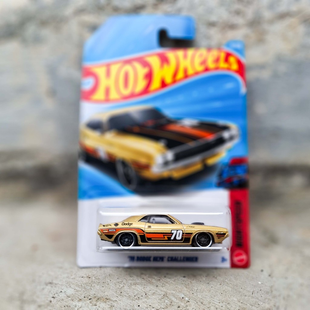 Hot Wheels 70 Dodge Hemi Challenger