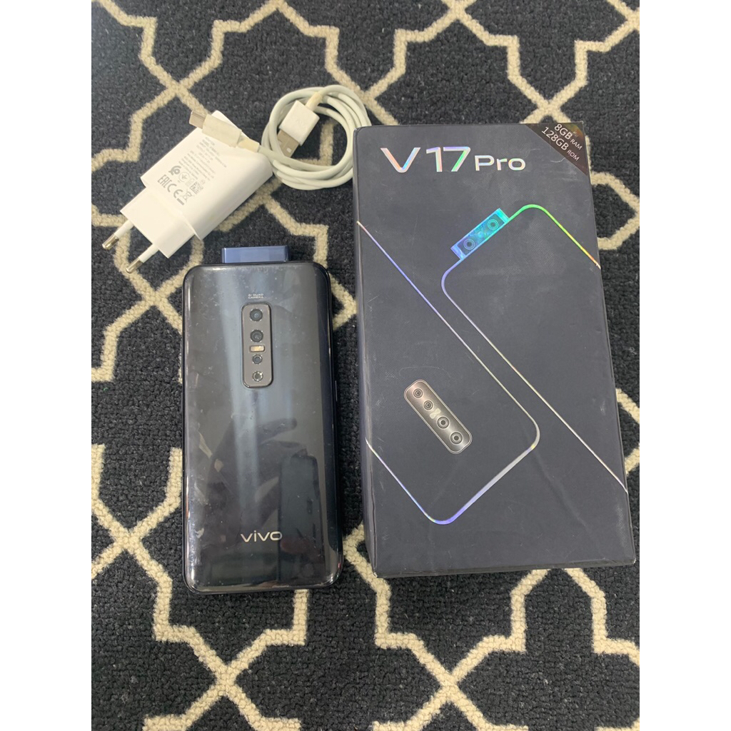 Vivo v17pro 8/128gb