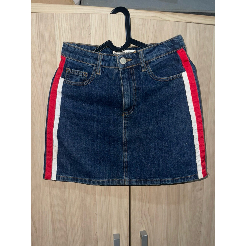 [PRELOVED] Rok Denim Stradivarius