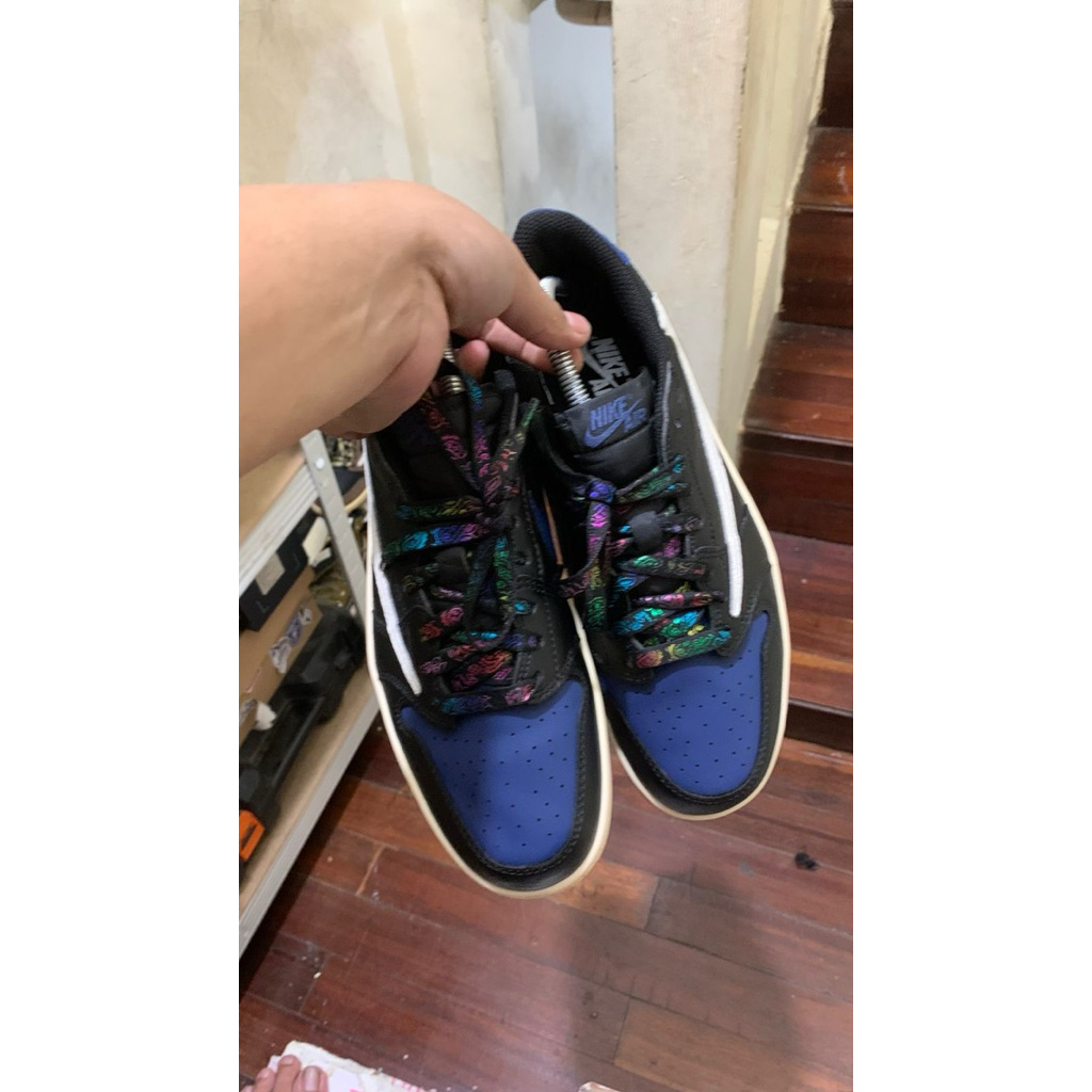 sepatu sneakers nike air jordan 1 low og travis