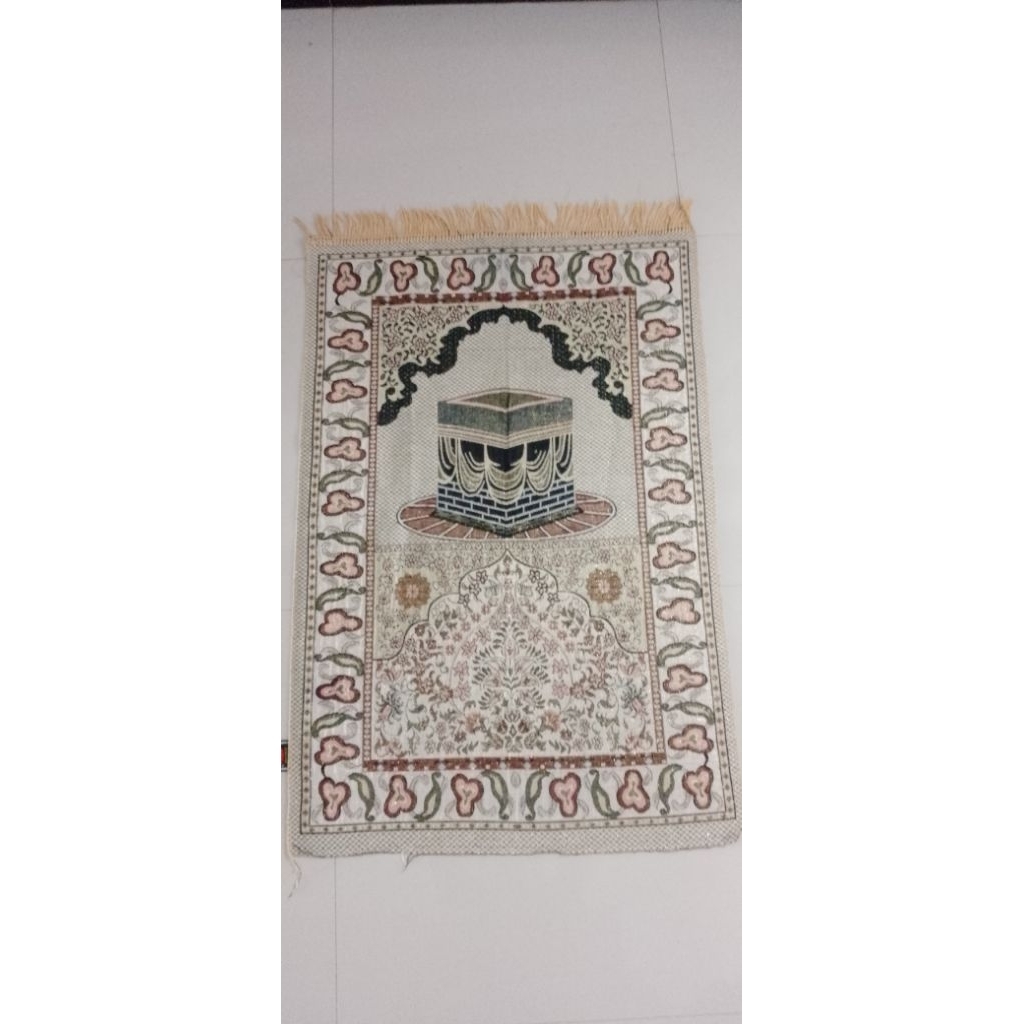 Sajadah SKV Istanbul Turki Motif Ka’bah Bunga Rumbai