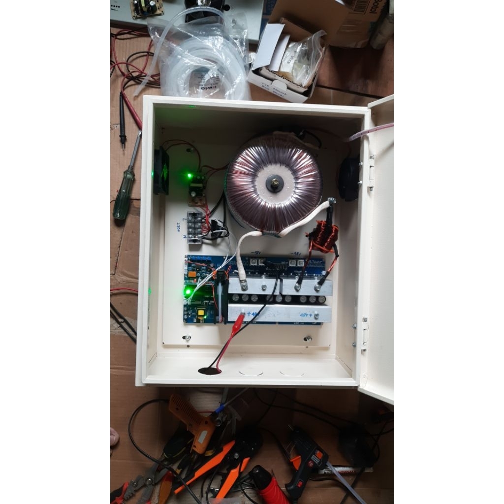 Inverter 4000watt egs002 low frequency pure sine wave untuk PLTS, UPS dan backup